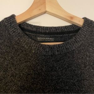 Dark Grey 100% Merino Wool Banana Republic Crew Neck Sweater